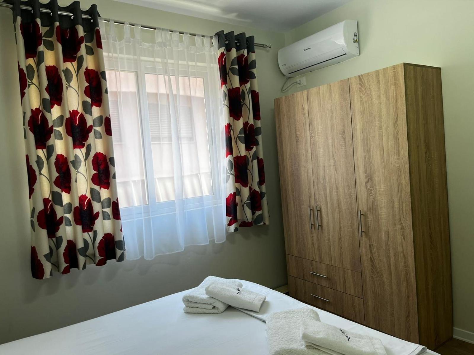 Charming Comfort Apartment 地拉那 外观 照片